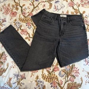 Abercrombie & Fitch 90’s Skinny High Rise Jeans